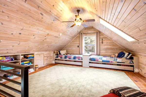 4588 SHERWOOD POINT RD, Sturgeon Bay, WI 54235