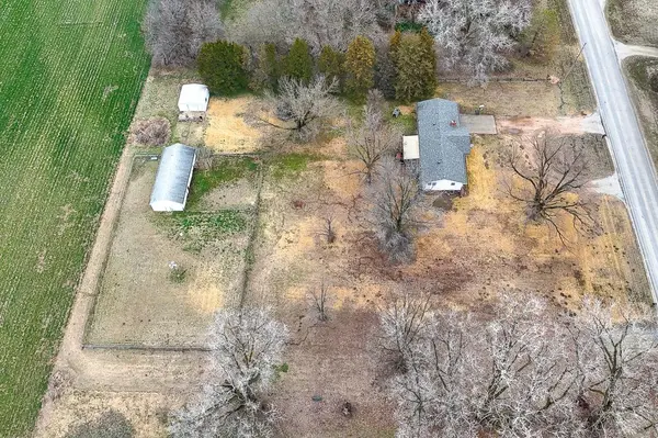 1155 N Oliver Rd,  Belle Plaine,  KS 67013