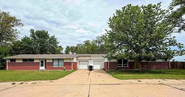 1008 Rainbow Drive, Salina, KS 67401