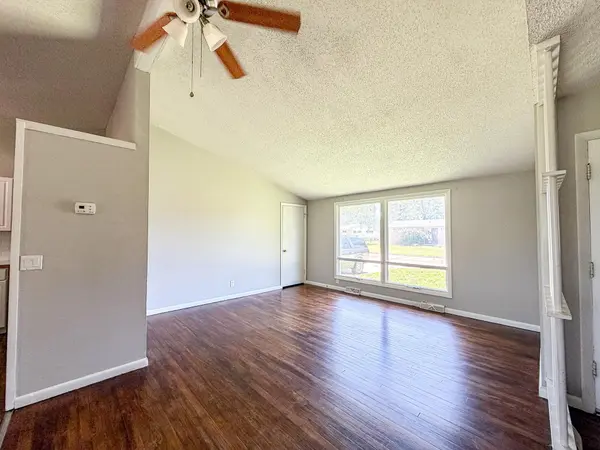 1008 Rainbow Drive, Salina, KS 67401