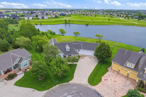 6918 E Summerside Ct, Bel Aire, KS 67226