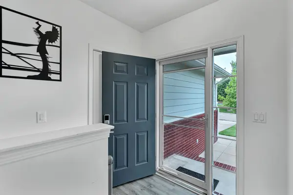 1509 S Shiloh Ct., Wichita, KS 67207