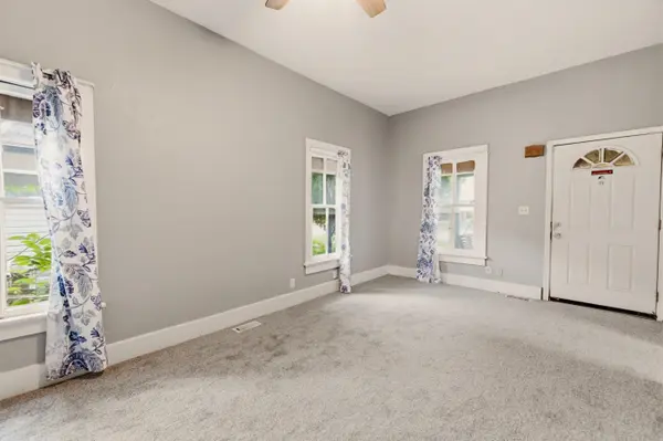 2026 N Arkansas Ave, Wichita, KS 67203