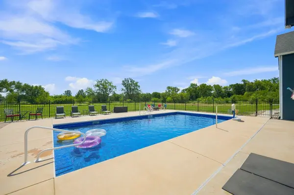 1042 N Lake Road, Cheney, KS 67025-7706