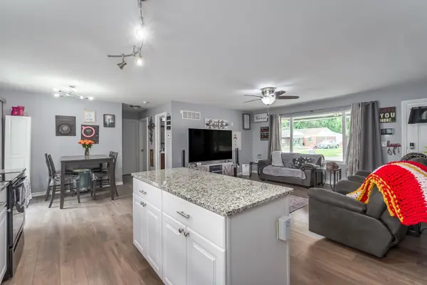 6430 N Longmont St, Park City, KS 67219