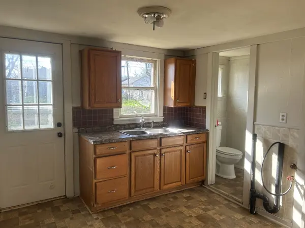 1220 S C St, Wellington, KS 67152