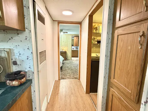 402 N Jewett St, Brookville, KS 67425