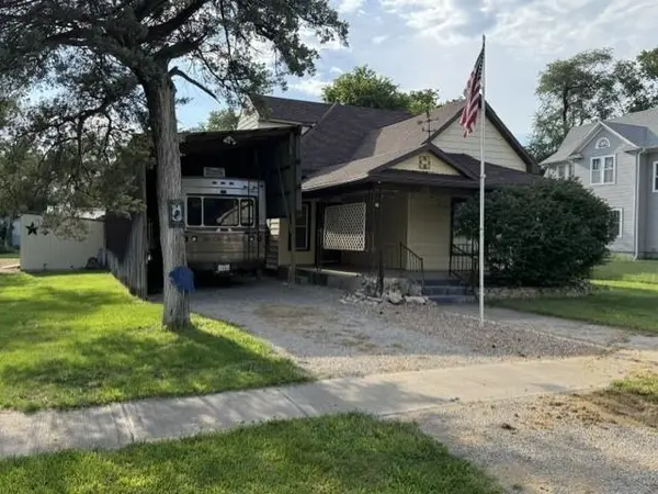 211 N Main Street, Delphos, KS 67436