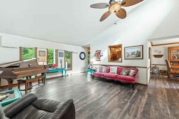 719 S Honeybrook Ln, Derby, KS 67037