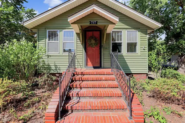 717 N High, Newton, KS 67114