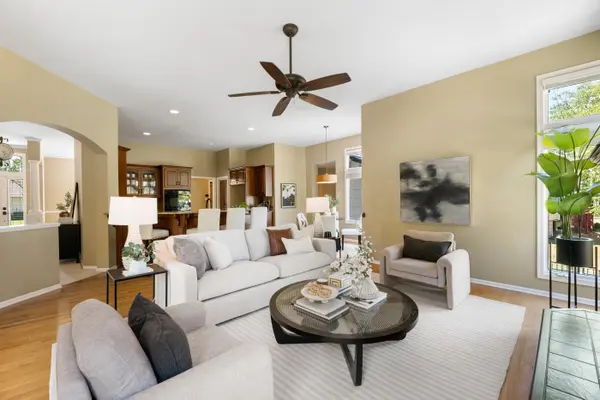 12206 E Killenwood Dr, Wichita, KS 67206