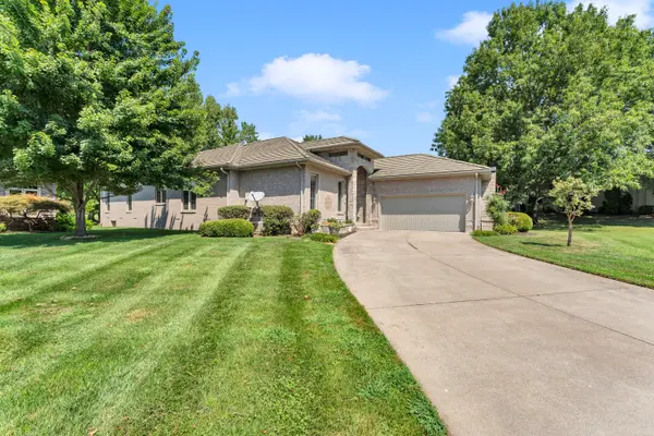 3901 E Villa WAY, Springfield, MO 65809