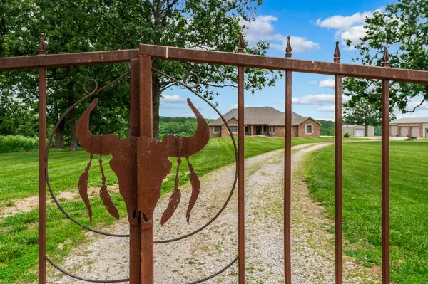 10780 State Hwy Kk, Marshfield, MO 65706