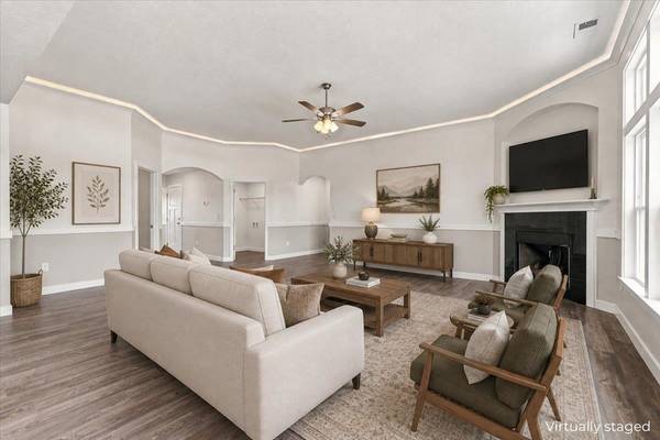 696 Davis Lane, Inman, SC 29349