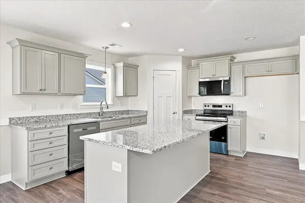 696 Davis Lane, Inman, SC 29349