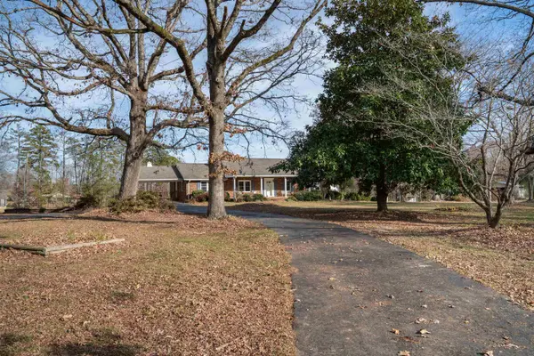 490 Hickory Nut RD, Inman, SC 29349