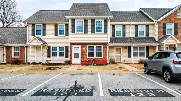 123 Trailside LN, Greenville, SC 29607