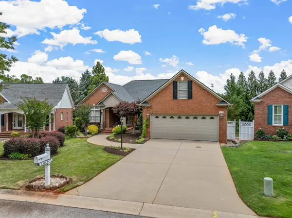 130 Roberts Meadow LOOP, Spartanburg, SC 29307-3166