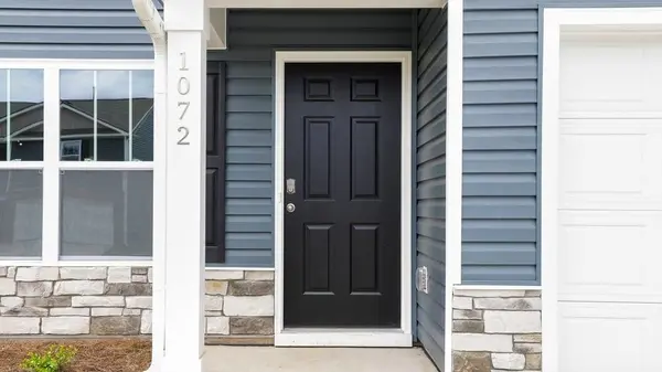 1072 Gagmon DR, Wellford, SC 29385