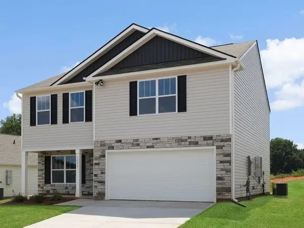 1080 Gagmon DR, Wellford, SC 29385