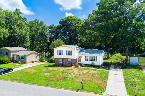 313 Alder DR, Simpsonville, SC 29680