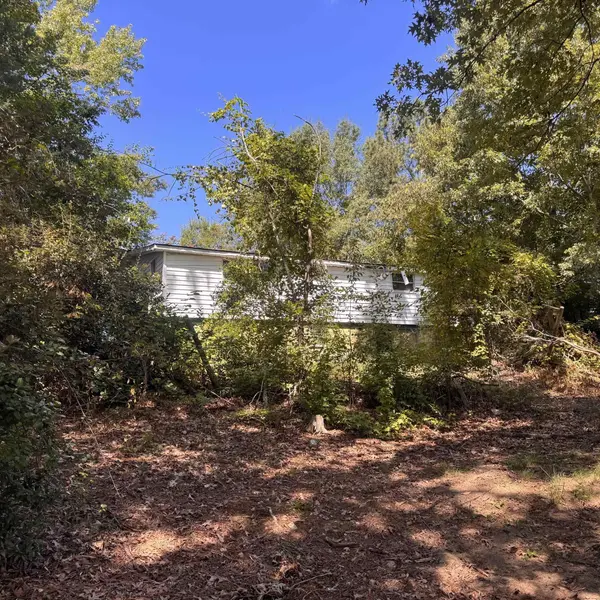 81 Challenger RD, Cross Hill, SC 29332