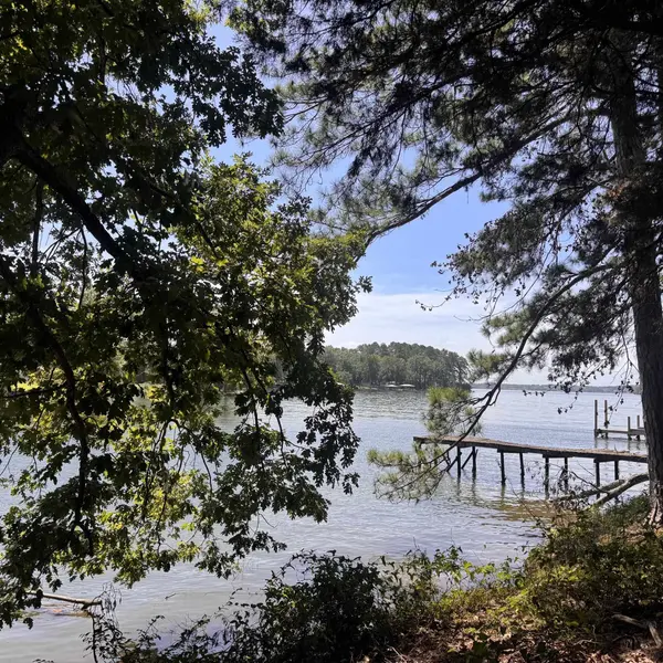 81 Challenger RD, Cross Hill, SC 29332