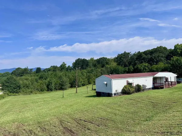 4569 N Highway 14, Greer, SC 29651