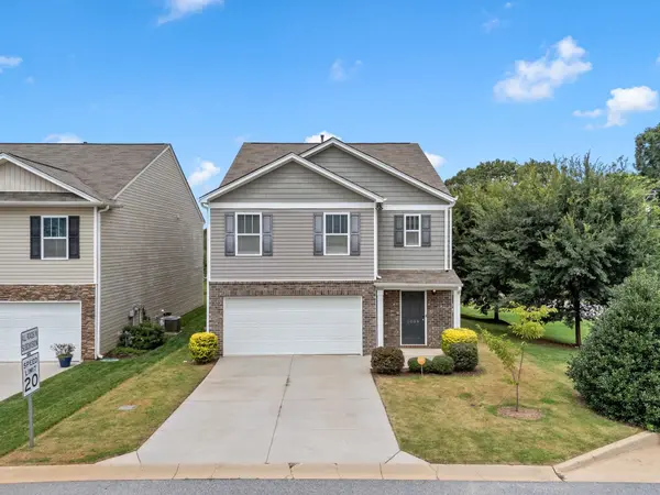 1008 Summerlin TRL, Duncan, SC 29334