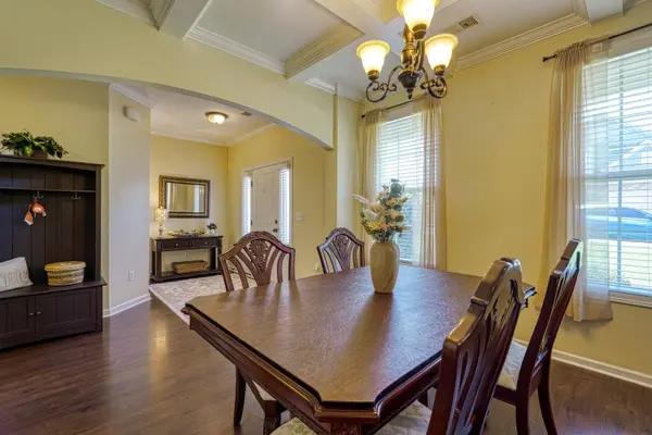 327 Swift Water LN, Inman, SC 29349