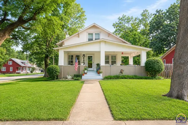 816 W 9th Ave, Emporia, KS 66801
