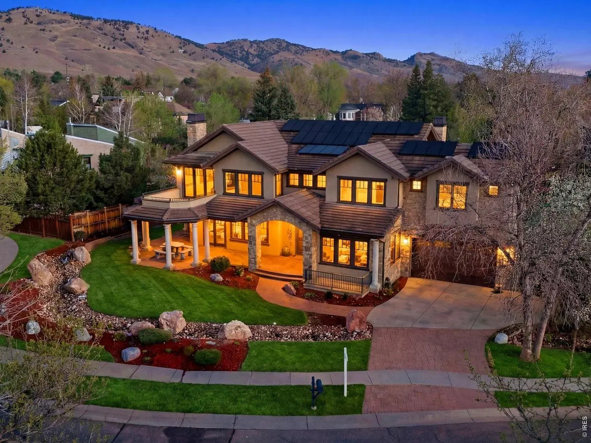 1285 Meadow, Boulder, CO 80304