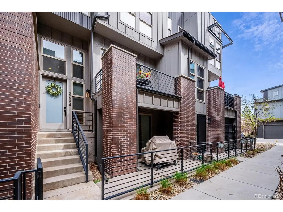 2694 W Grand, Littleton, CO 80123