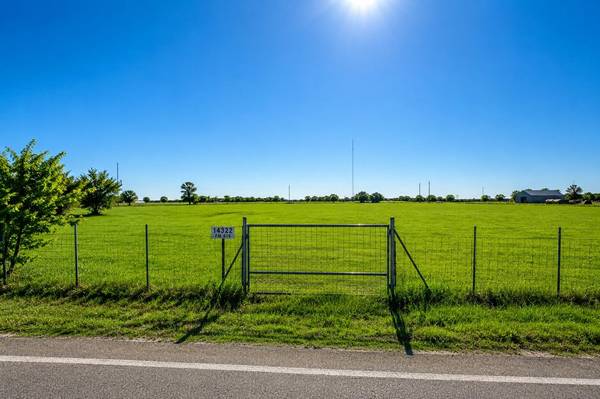 14322 FM 619, Coupland, TX 78615