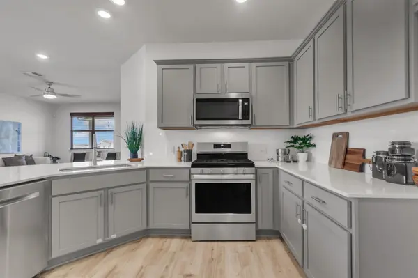 7400 Peggie Nell DR, Austin, TX 78724