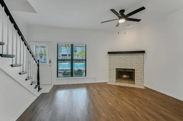 1307 Kinney Ave #107, Austin, TX 78704