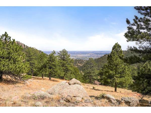 61 Wild Horse, Boulder, CO 80304