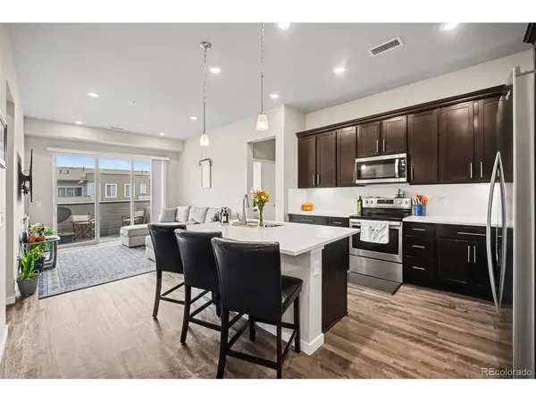 420 E Fremont #406, Centennial, CO 80122