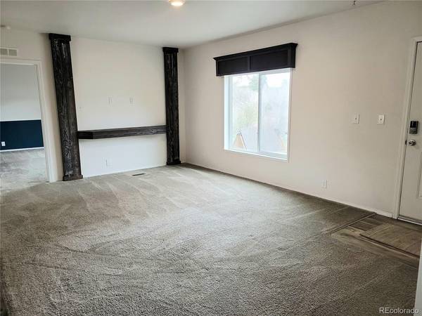 9071 S Frink, Larkspur, CO 80118
