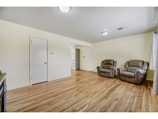 5101 S Washington, Littleton, CO 80121
