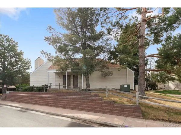 2622 S Xanadu #B, Aurora, CO 80014