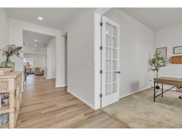 1397 Hart, Elizabeth, CO 80107