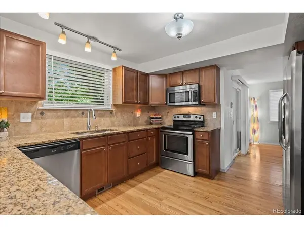 8060 Meadowdale, Niwot, CO 80503