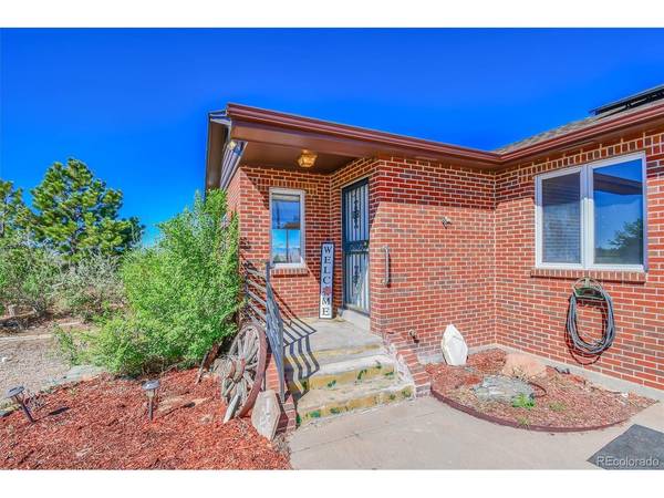 6785 S Pitkin, Foxfield, CO 80016