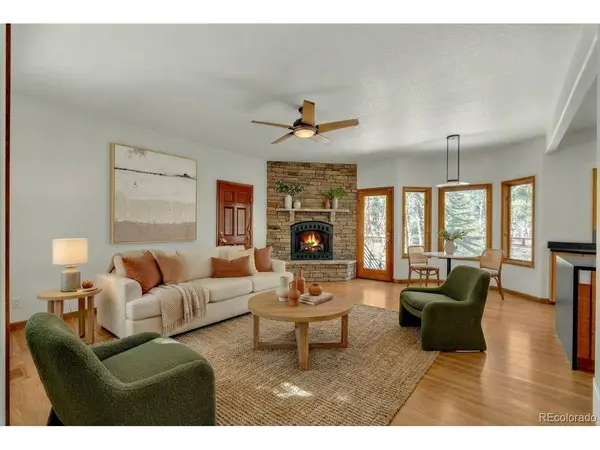 7045 Perry Park, Larkspur, CO 80118