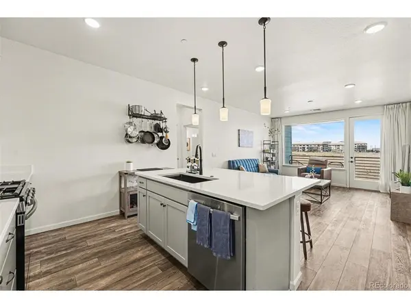 6153 N Ceylon #7-102, Denver, CO 80249