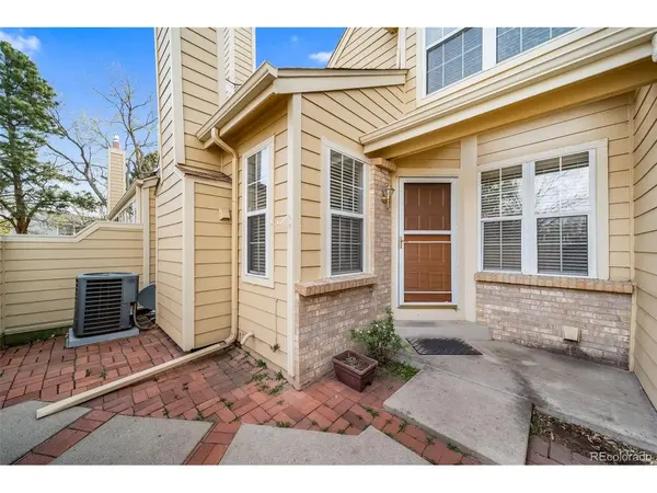 7370 E Florida #1005, Denver, CO 80231