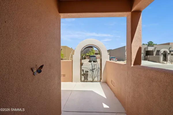 3904 Tayvis RD, Las Cruces, NM 88012