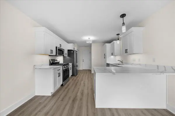 9563 Luebcke Lane, Crown Point, IN 46307