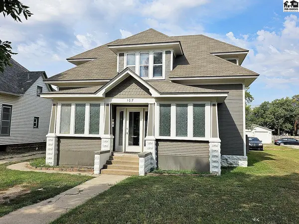 107 N. Chestnut St, Mcpherson, KS 67460